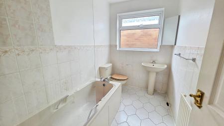 3 bedroom Bungalow for sale in Norris close, Heckington, NG34
