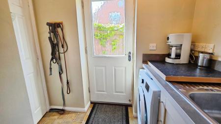 3 bedroom Semi-detached house for sale in Cherry Tree Crescent, Cranwell, NG34