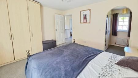 3 bedroom Semi-detached house for sale in Cherry Tree Crescent, Cranwell, NG34