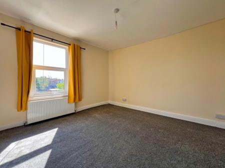 3 bedroom Semi-detached house to let in Electric Station Road, Sleaford, NG34