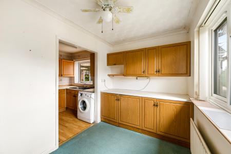 2 bedroom Semi-detached bungalow for sale in West Road, Ruskington, NG34