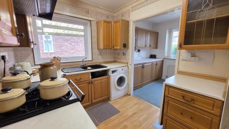 2 bedroom Semi-detached bungalow for sale in West Road, Ruskington, NG34