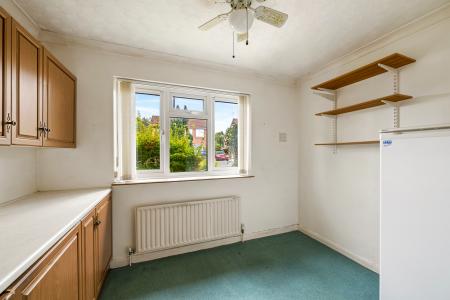 2 bedroom Semi-detached bungalow for sale in West Road, Ruskington, NG34
