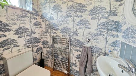 4 bedroom Detached house for sale in Church Street, Great Hale, NG34