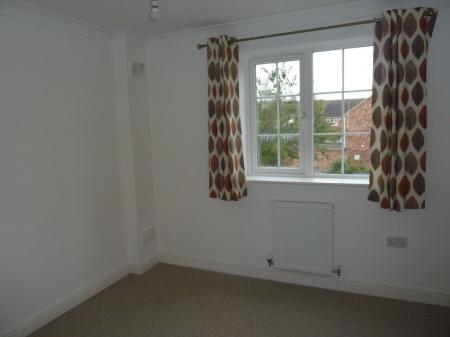 2 bedroom End of terrace house to let in The Creamery, Sleaford, NG34
