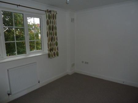 2 bedroom End of terrace house to let in The Creamery, Sleaford, NG34