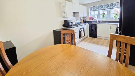 3 bedroom Semi-detached house for sale in Nassington Way, Sleaford, NG34