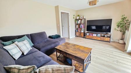 3 bedroom Semi-detached house for sale in Nassington Way, Sleaford, NG34