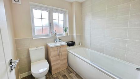 3 bedroom Semi-detached house for sale in Nassington Way, Sleaford, NG34