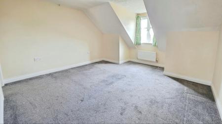 3 bedroom Semi-detached house to let in Redwood Avenue, Southfields, Sleaford, NG34