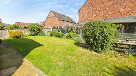 2 bedroom Park home for sale in Lindum Park, Ruskington, NG34
