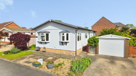 Lindum Park, Ruskington, NG34