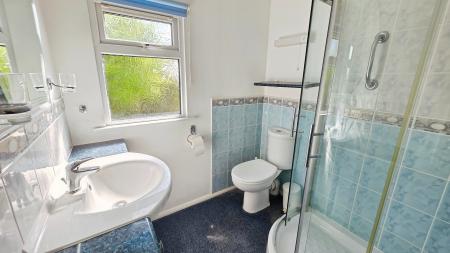 2 bedroom Park home for sale in Lindum Park, Ruskington, NG34