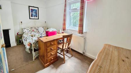 2 bedroom End of terrace house for sale in Mareham Lane, Sleaford, NG34