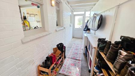 2 bedroom End of terrace house for sale in Mareham Lane, Sleaford, NG34