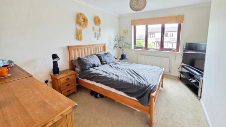 3 bedroom Detached house for sale in Gorse Lane, Leasingham, NG34