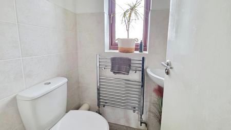 3 bedroom Detached house for sale in Gorse Lane, Leasingham, NG34