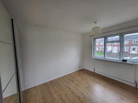 3 bedroom Terraced House to let in Joel Square, Cranwell, NG34