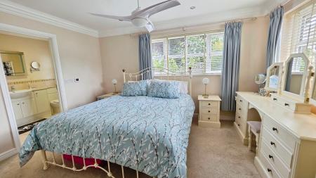 3 bedroom Detached bungalow for sale in The Pelican, Aunsby, NG34