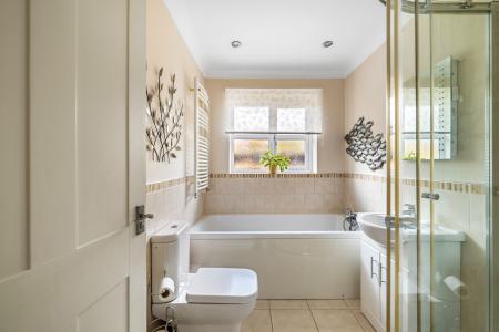 3 bedroom Detached bungalow for sale in Main Street, Aunsby, NG34