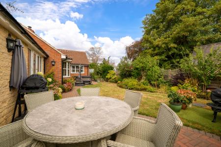 3 bedroom Detached bungalow for sale in Main Street, Aunsby, NG34