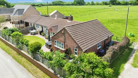 3 bedroom Detached bungalow for sale in The Pelican, Aunsby, NG34