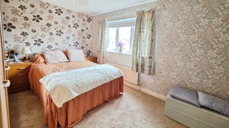 3 bedroom Semi-detached house for sale in Bayfield Road, Timberland, LN4