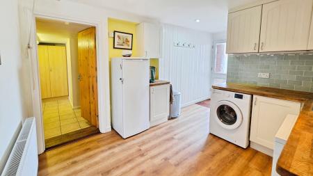 3 bedroom Detached house for sale in Chapel Lane, Helpringham, NG34
