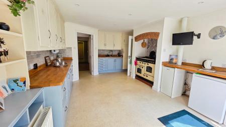 3 bedroom Detached house for sale in Chapel Lane, Helpringham, NG34