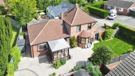 3 bedroom Detached house for sale in Chapel Lane, Helpringham, NG34