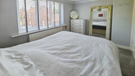 2 bedroom Terraced House for sale in Bridge Street, Billinghay, LN4