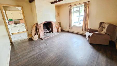 2 bedroom End of terrace house for sale in High Street, Walcott - Lincolnshire, LN4