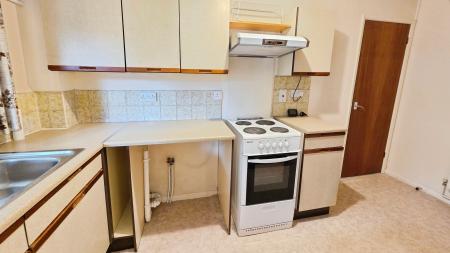 2 bedroom Flat for sale in Bishops Court, Sleaford, NG34