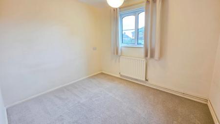 2 bedroom Flat for sale in Bishops Court, Sleaford, NG34