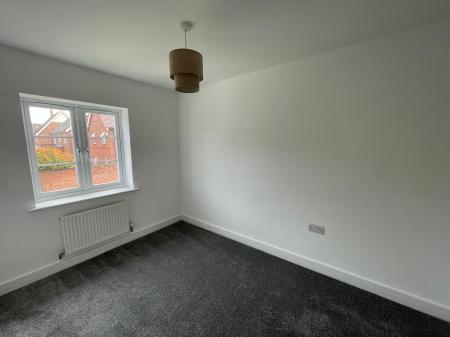3 bedroom Semi-detached house to let in Glengarry Way, Greylees, Sleaford, NG34