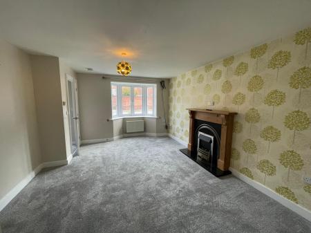 3 bedroom Semi-detached house to let in Glengarry Way, Greylees, Sleaford, NG34
