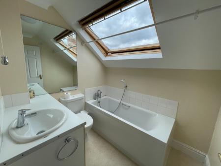 1 bedroom Flat to let in High Street, Billingborough, NG34