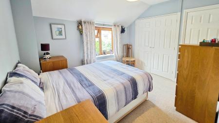 5 bedroom Semi-detached house for sale in West Street, Folkingham, NG34