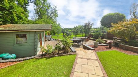 5 bedroom Semi-detached house for sale in West Street, Folkingham, NG34