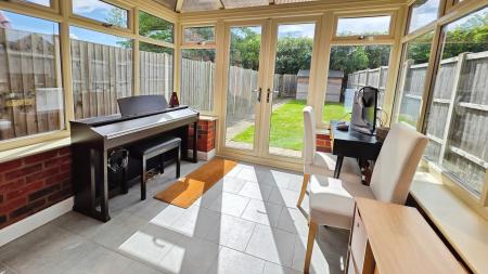 2 bedroom Terraced House for sale in Dickinson Road, Heckington, NG34