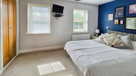 2 bedroom Terraced House for sale in Dickinson Road, Heckington, NG34
