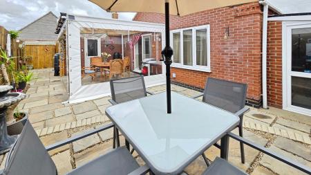 2 bedroom Detached bungalow for sale in Victoria Street, Billinghay, LN4
