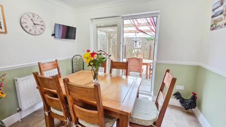 2 bedroom Detached bungalow for sale in Victoria Street, Billinghay, LN4