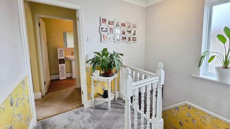 4 bedroom Detached house for sale in North Parade, Sleaford, NG34