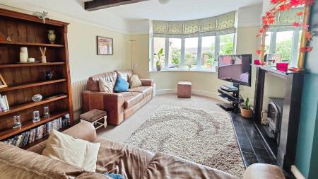 4 bedroom Detached house for sale in North Parade, Sleaford, NG34