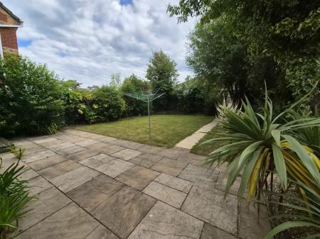 4 bedroom Detached house to let in Keepers Way, Sleaford, NG34