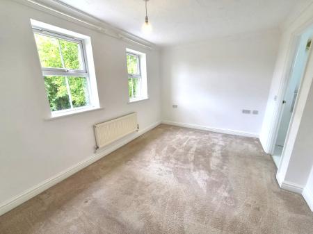 4 bedroom Detached house to let in Keepers Way, Sleaford, NG34
