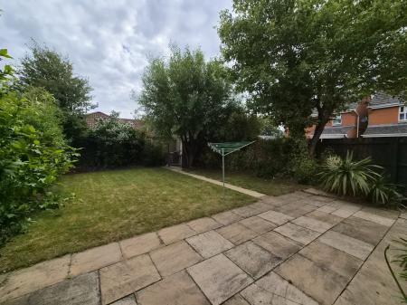 4 bedroom Detached house to let in Keepers Way, Sleaford, NG34