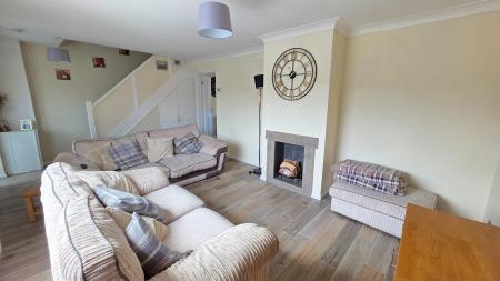 3 bedroom Semi-detached house for sale in Northfield Road, Ruskington, NG34