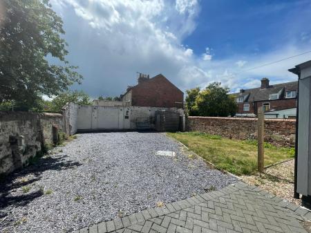 3 bedroom Detached house to let in West Banks, Sleaford, NG34